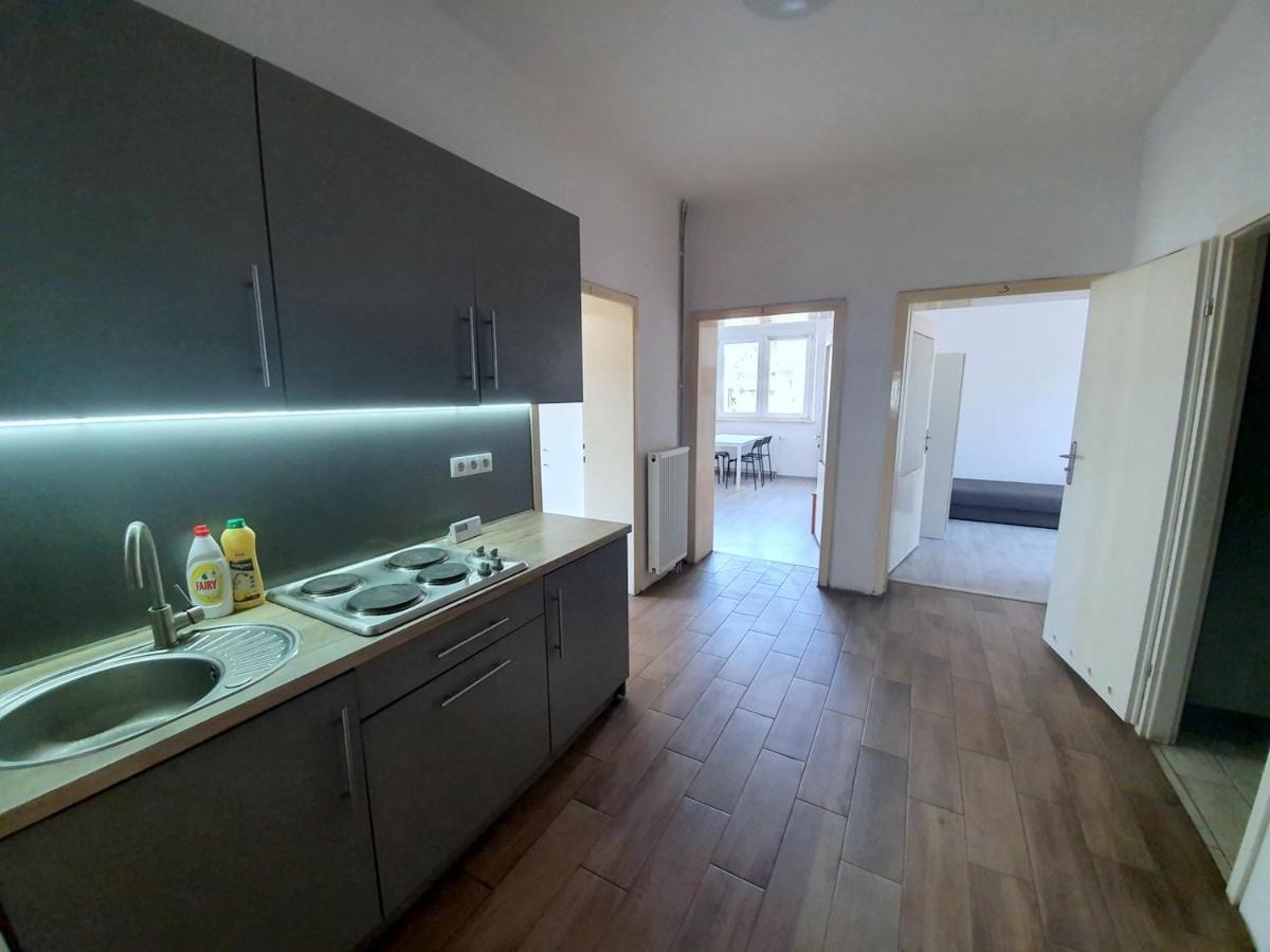 Riviera Rybnik Hostel Rybnik  Buitenkant foto